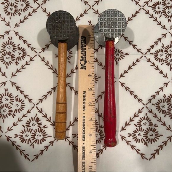 Set of TWO Vintage Butcher Mallets/Meat Tenderizers Red/Wood Handle Metal Heads - Picture 6 of 8